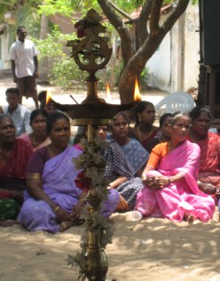 women attending disaster preparedness training3